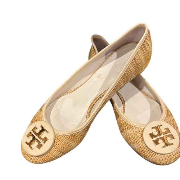 Tory Burch Shoes - Tory Burch Reva Raffia Flats size 9
